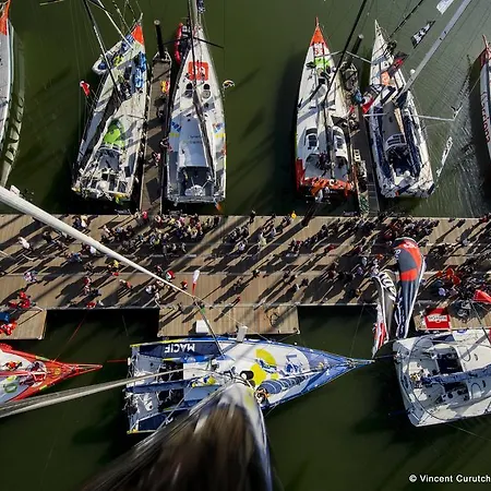 Hotel Les Voyageurs 2*